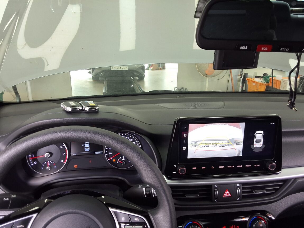 KIA THE NEW K3 1.6 GASOLINE TRENDY 2023 - zdjęcie 19
