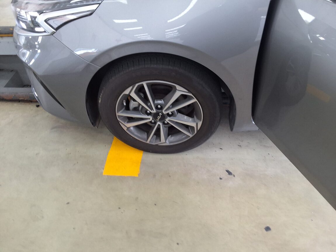 KIA THE NEW K3 1.6 GASOLINE TRENDY 2023 - zdjęcie 22