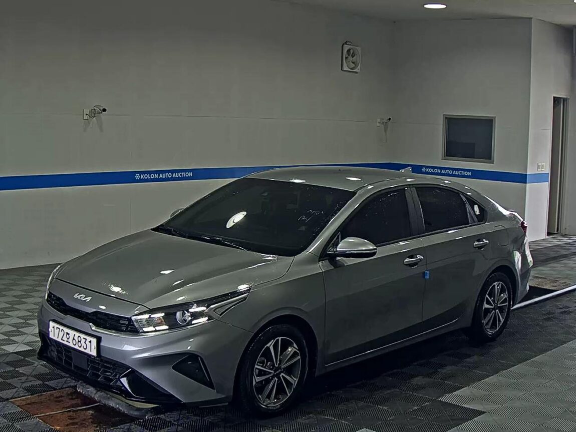 KIA THE NEW K3 1.6 GASOLINE TRENDY 2023 - zdjęcie 2