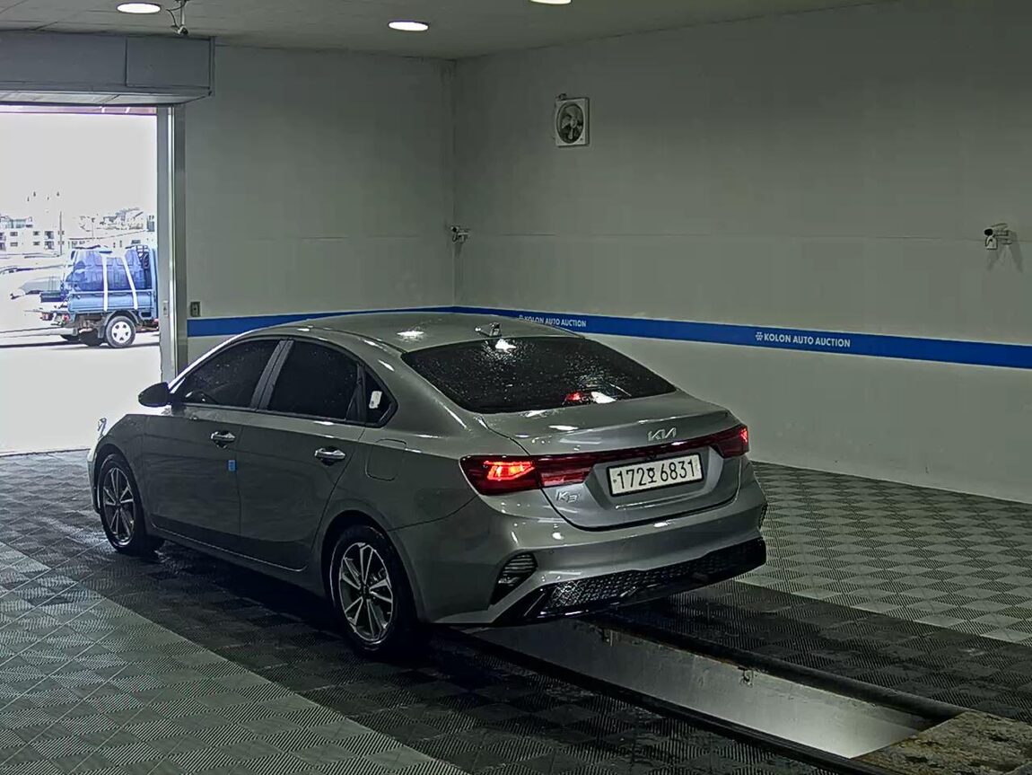 KIA THE NEW K3 1.6 GASOLINE TRENDY 2023 - zdjęcie 6