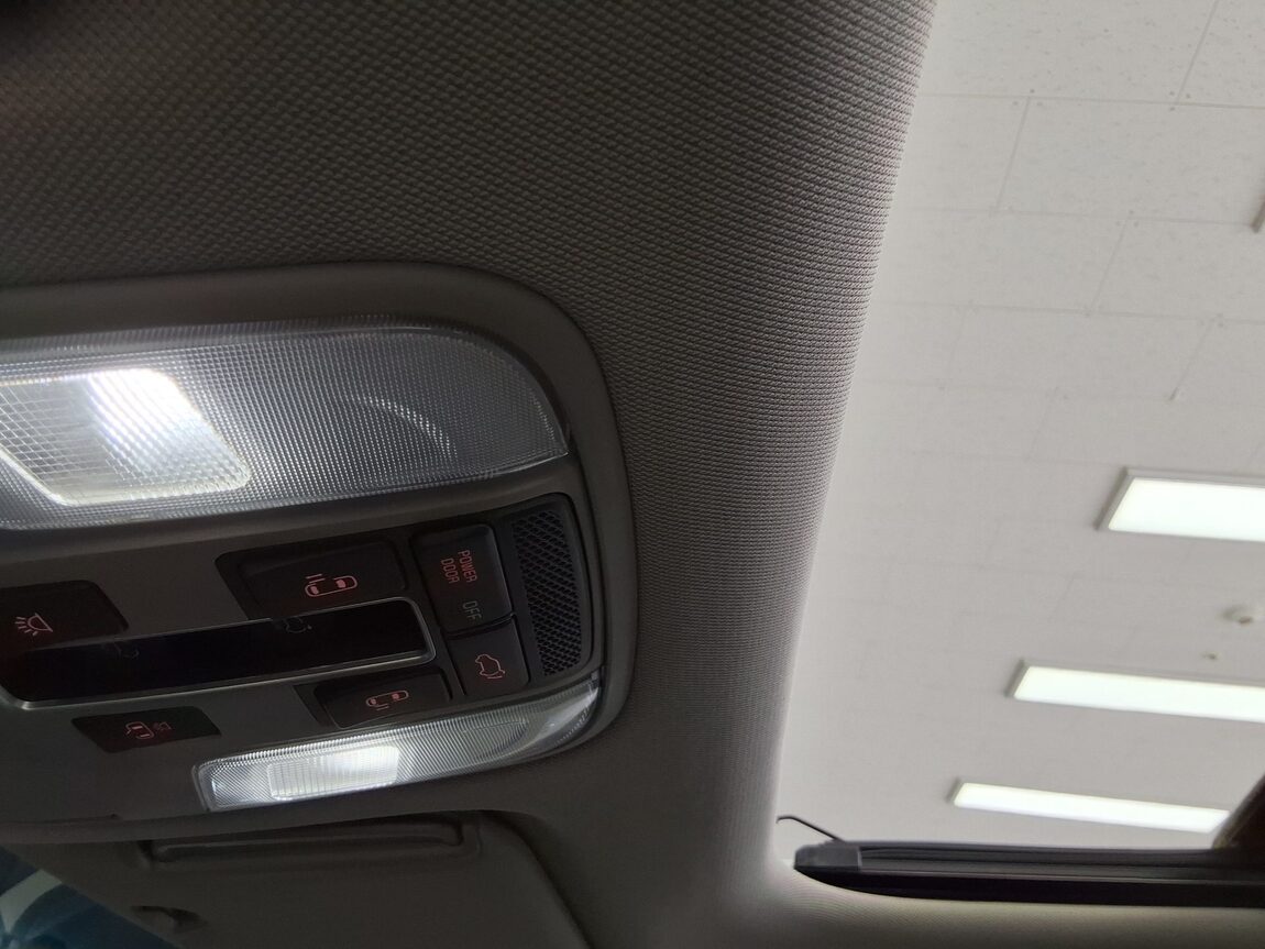 KIA ALL NEW CARNIVAL 9-SEATER DIESEL PRESTIGE 2018 - zdjęcie 18