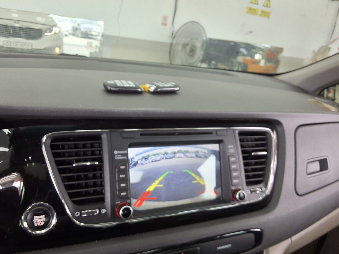 KIA ALL NEW CARNIVAL 9-SEATER DIESEL PRESTIGE 2018 - zdjęcie 19