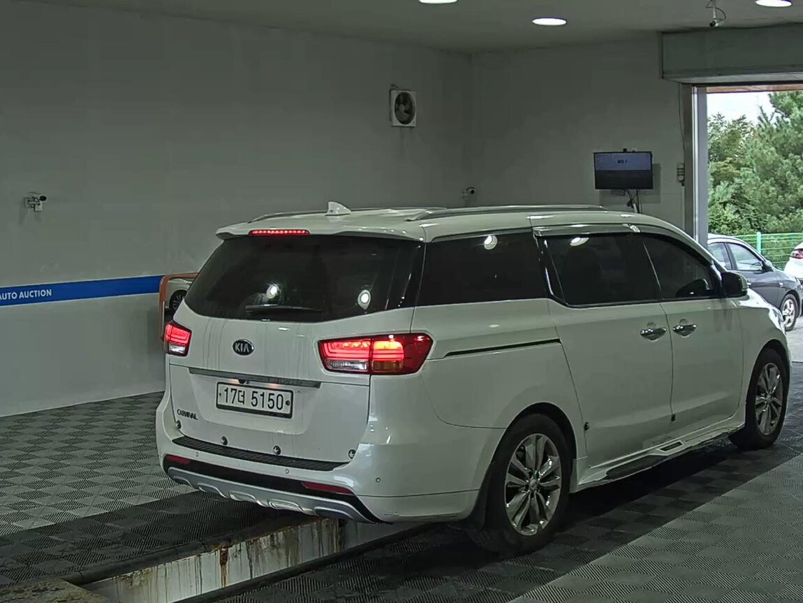 KIA ALL NEW CARNIVAL 9-SEATER DIESEL PRESTIGE 2018 - zdjęcie 5