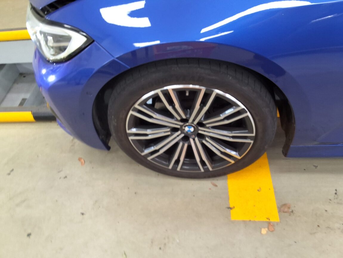 BMW 3 SERIES (7TH GEN) 320i M SPORT PACK 2022 - zdjęcie 19