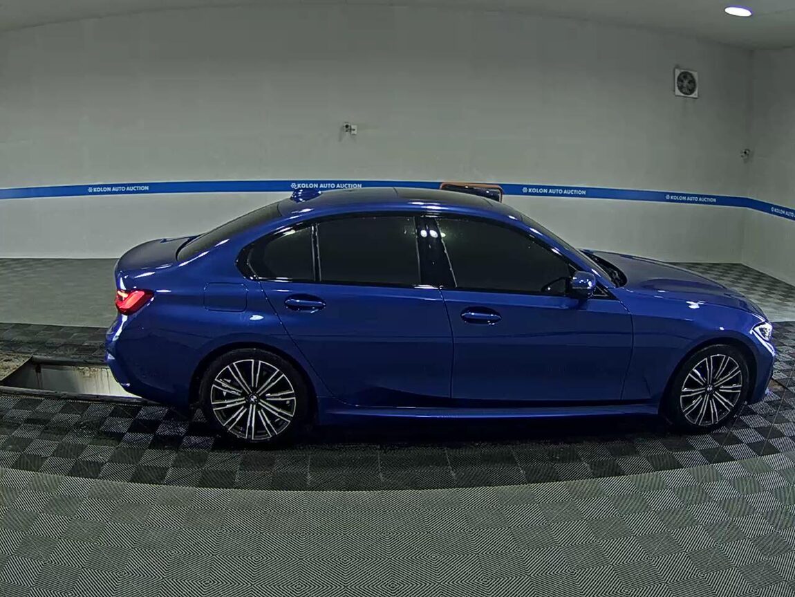BMW 3 SERIES (7TH GEN) 320i M SPORT PACK 2022 - zdjęcie 4