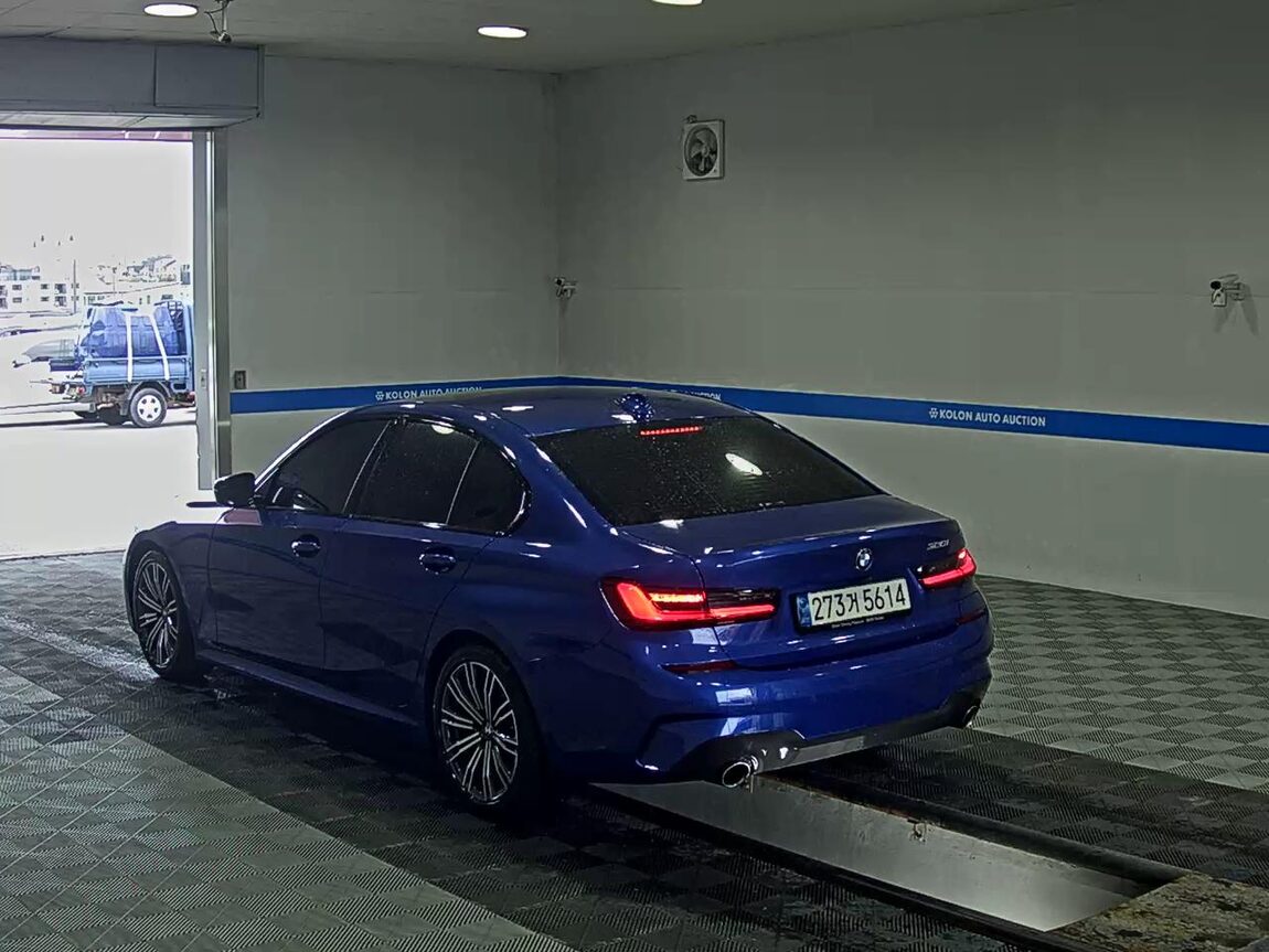 BMW 3 SERIES (7TH GEN) 320i M SPORT PACK 2022 - zdjęcie 6