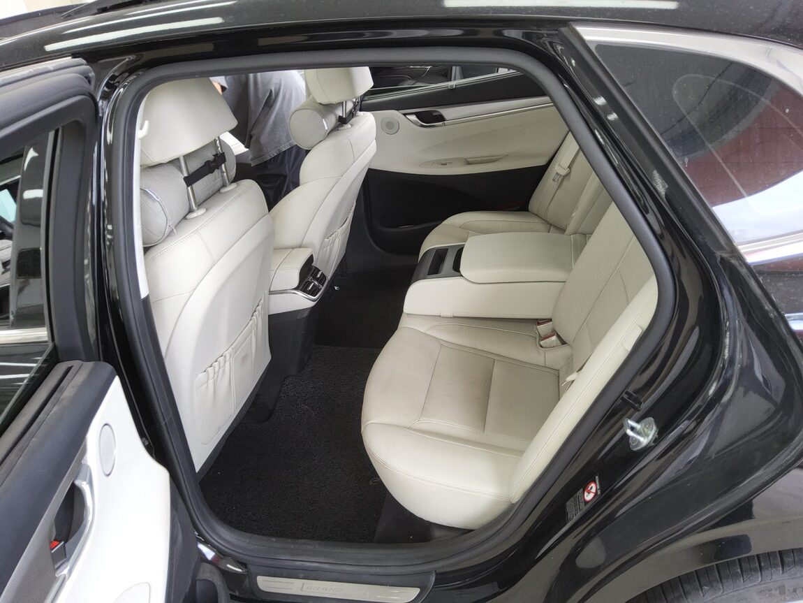 HYUNDAI THE NEW GRANDEUR IG GASOLINE 2.5 LE BLANC 2023 - zdjęcie 12