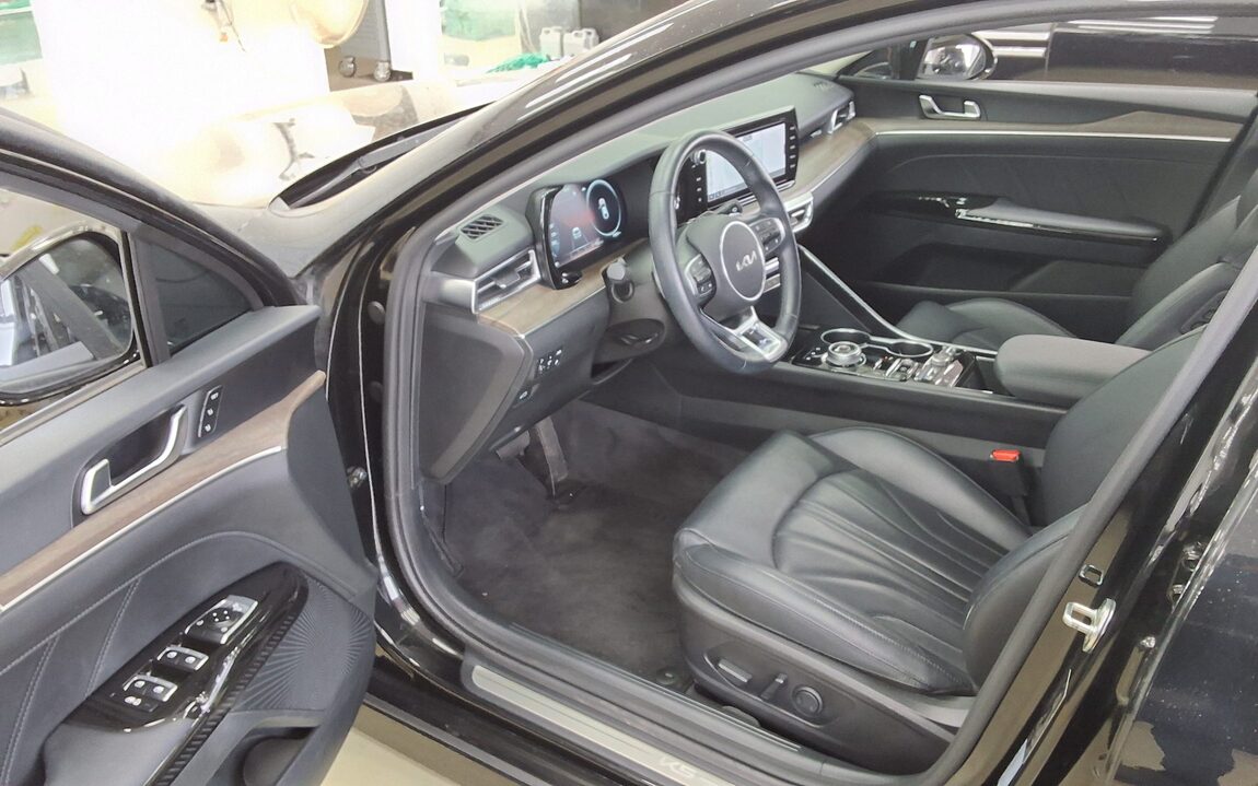 KIA NEW K5 (DL3) 2.0 GASOLINE SIGNATURE 2023 - zdjęcie 10