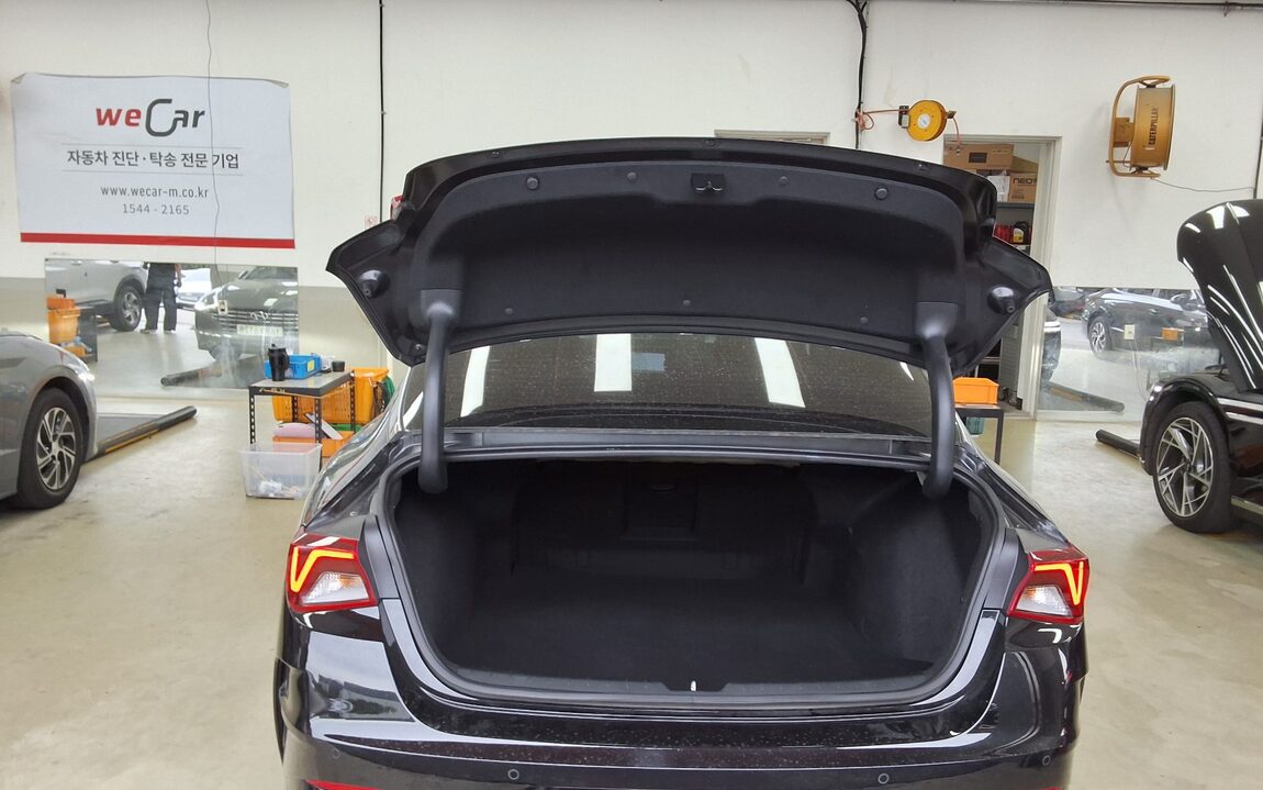 KIA NEW K5 (DL3) 2.0 GASOLINE SIGNATURE 2023 - zdjęcie 15
