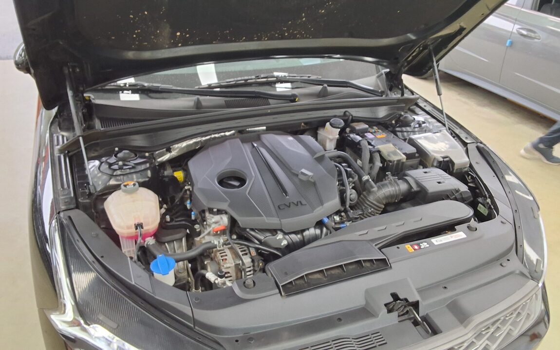 KIA NEW K5 (DL3) 2.0 GASOLINE SIGNATURE 2023 - zdjęcie 21