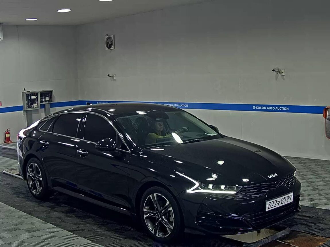 KIA NEW K5 (DL3) 2.0 GASOLINE SIGNATURE 2023 - zdjęcie 3