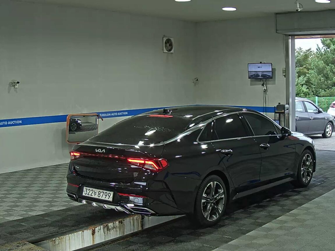 KIA NEW K5 (DL3) 2.0 GASOLINE SIGNATURE 2023 - zdjęcie 5