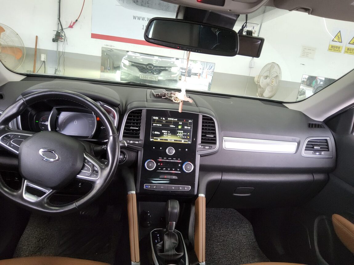 RENAULT (SAMSUNG) NEW QM6 2.0 GDe RE 2021 - zdjęcie 11