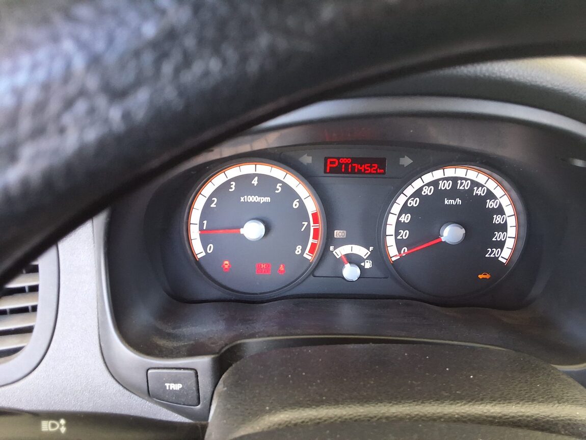 KIA PRIDE (NEW) 4-DOOR 1.4 DOHC LX 2011 - zdjęcie 9