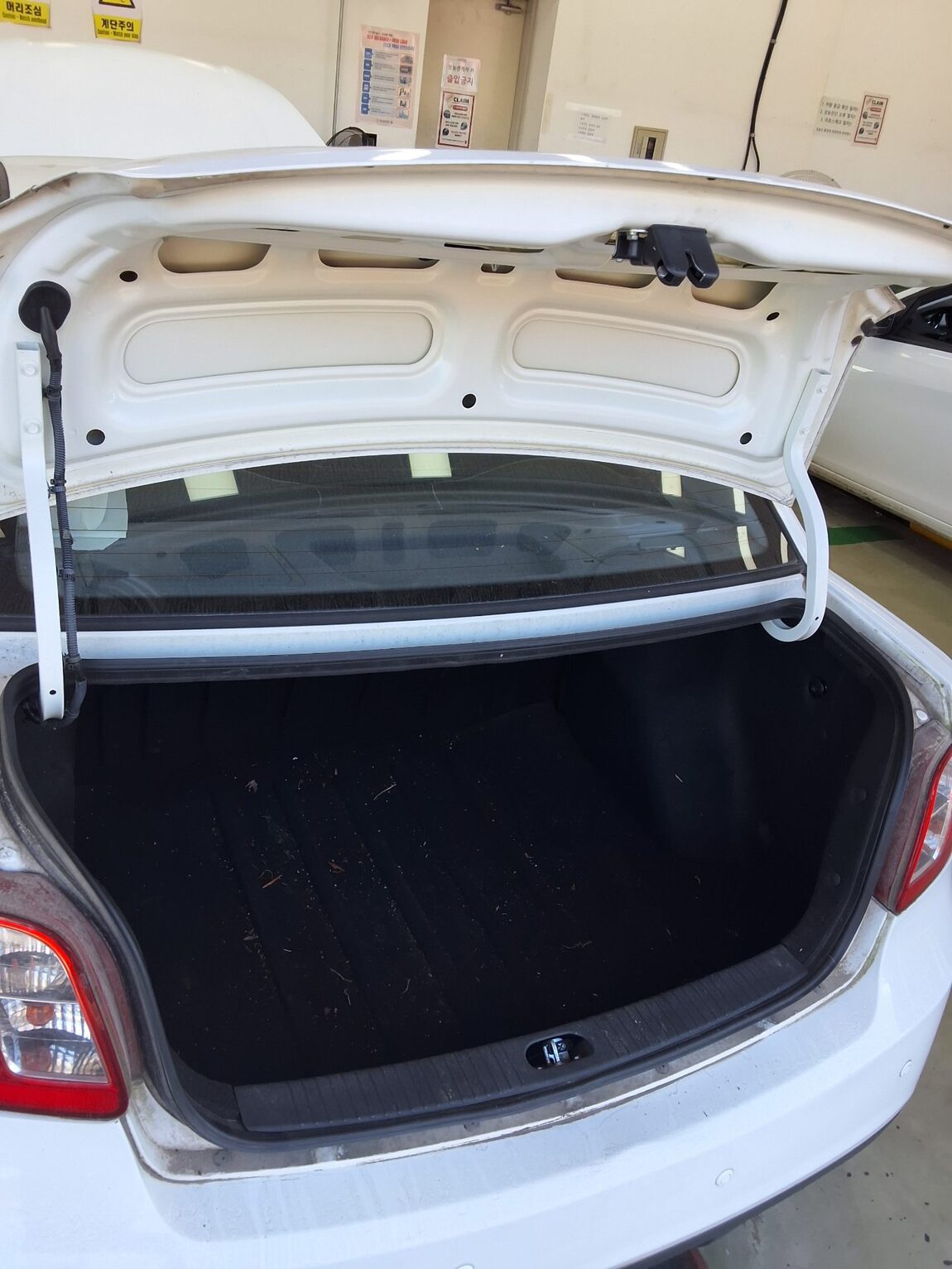 KIA PRIDE (NEW) 4-DOOR 1.4 DOHC LX 2011 - zdjęcie 15