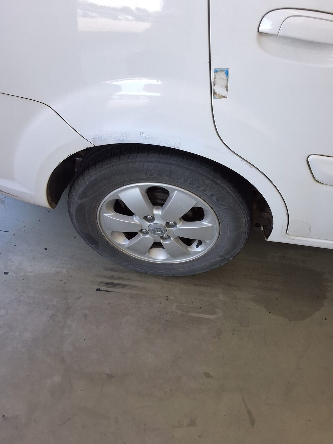 KIA PRIDE (NEW) 4-DOOR 1.4 DOHC LX 2011 - zdjęcie 23