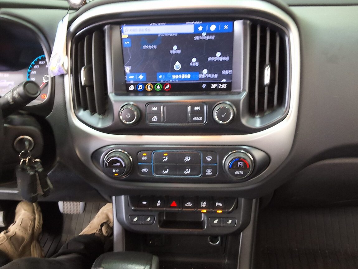 CHEVROLET (DAEWOO) COLORADO 3.6 4WD EXTREME 2020 - zdjęcie 24