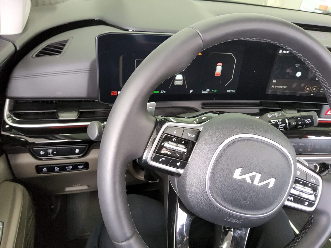 KIA THE NEW CARNIVAL HYBRID (KA4) 1.6 HEV 9-SEATER SIGNATURE 2024 - zdjęcie 17