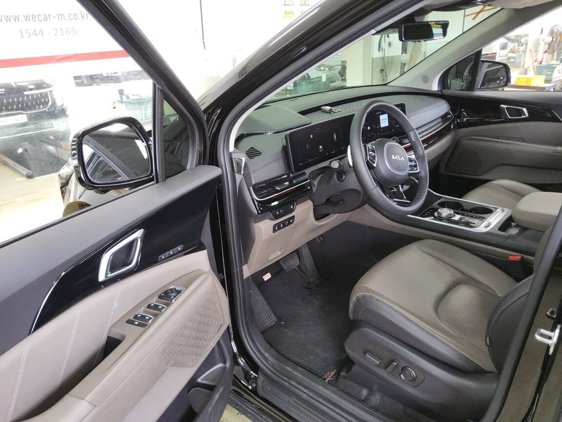 KIA THE NEW CARNIVAL HYBRID (KA4) 1.6 HEV 9-SEATER SIGNATURE 2024 - zdjęcie 10
