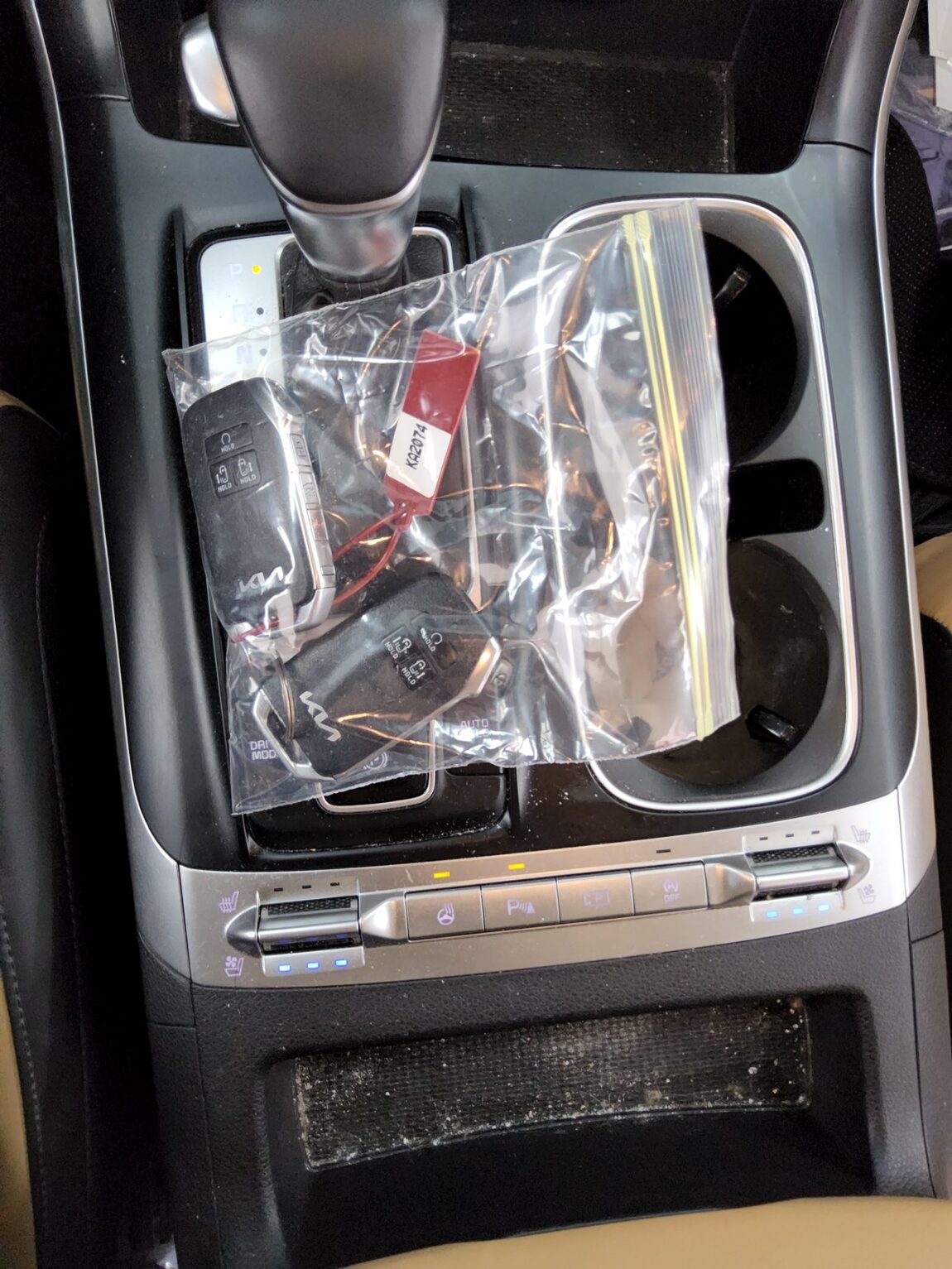KIA NEW CARNIVAL (KA4) 9-SEATER DIESEL PRESTIGE 2022 - zdjęcie 19