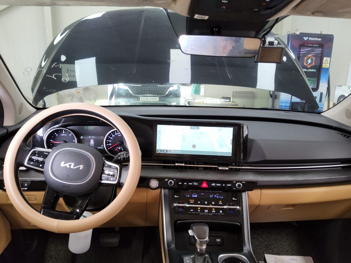 KIA NEW CARNIVAL (KA4) 9-SEATER DIESEL PRESTIGE 2022 - zdjęcie 11