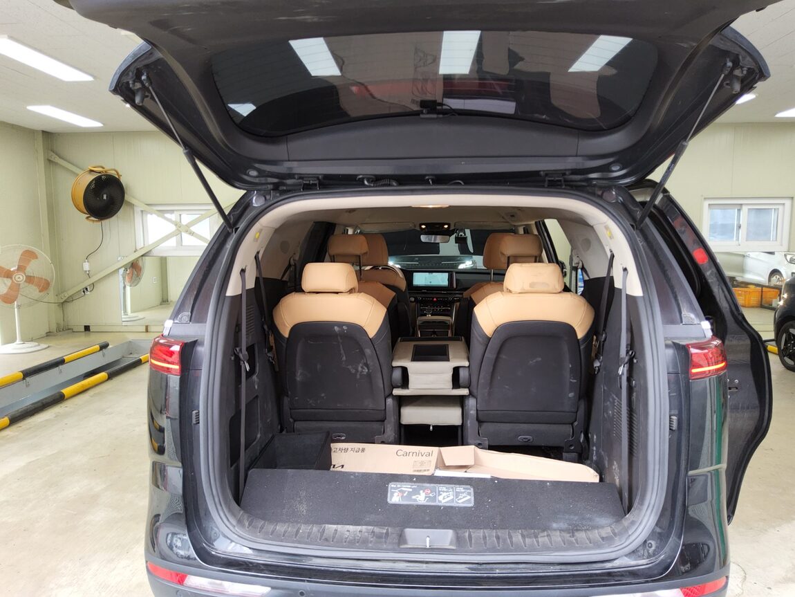 KIA NEW CARNIVAL (KA4) 9-SEATER DIESEL PRESTIGE 2022 - zdjęcie 15