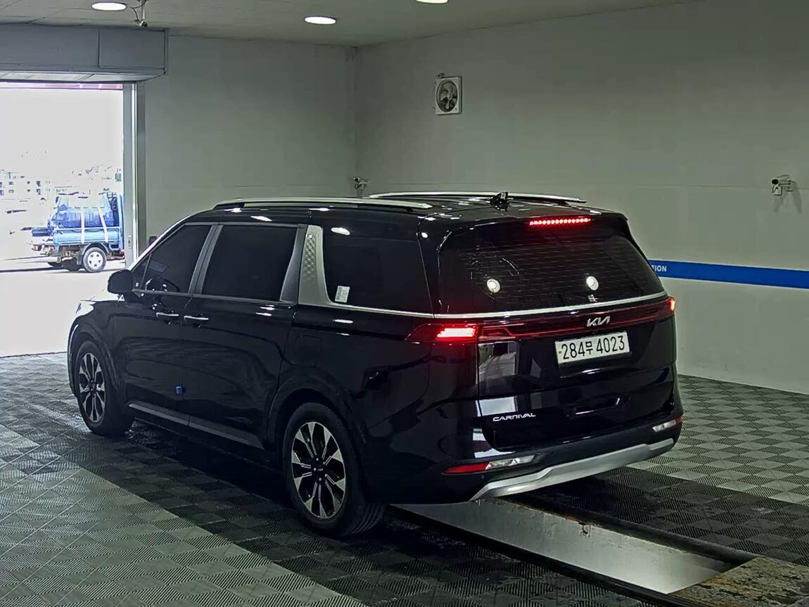 KIA NEW CARNIVAL (KA4) 9-SEATER DIESEL PRESTIGE 2022 - zdjęcie 6