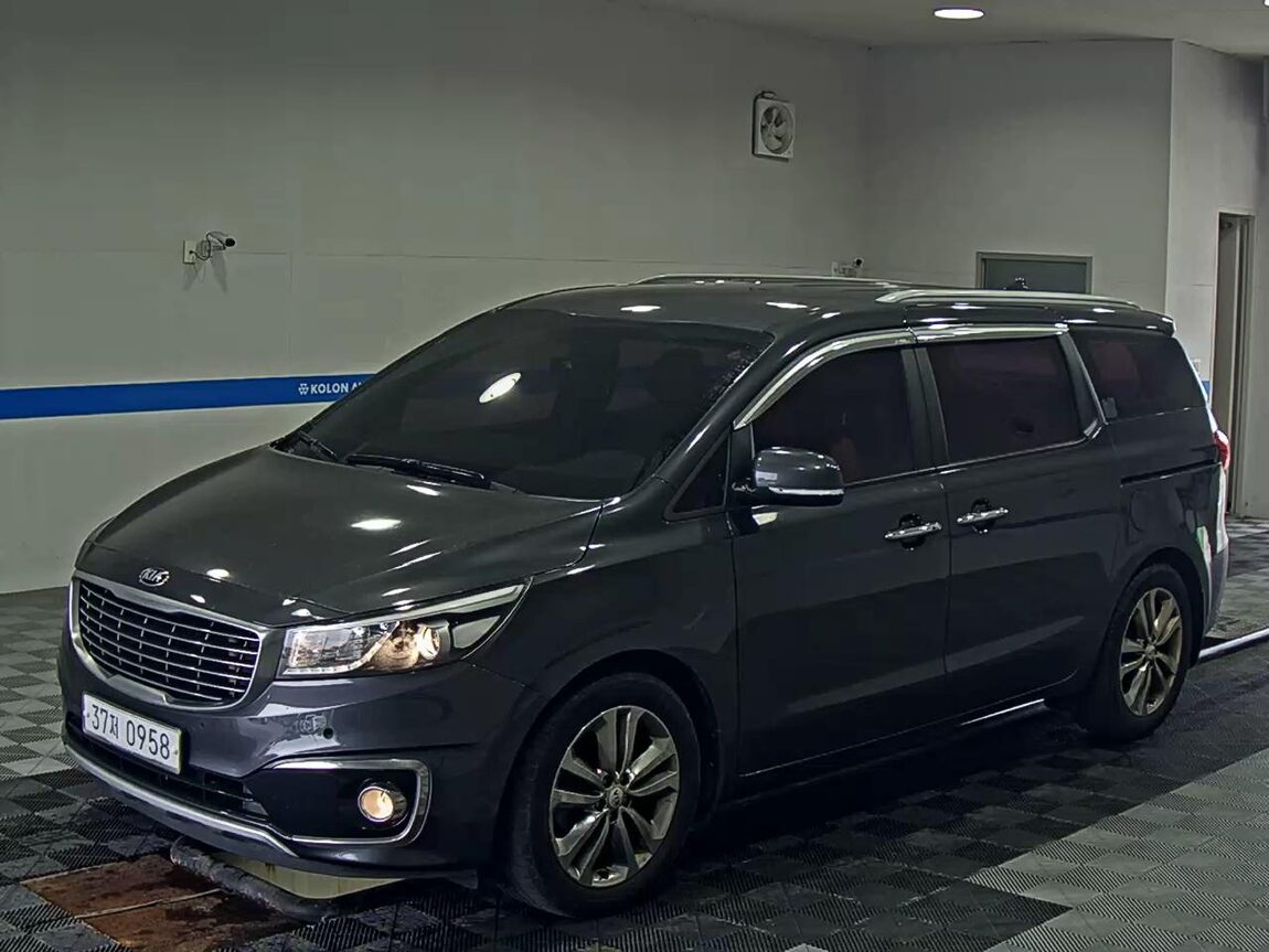 KIA ALL NEW CARNIVAL 9-SEATER DIESEL PRESTIGE 2016 - zdjęcie 2