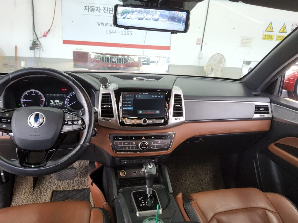 KG MOBILITY (SSANGYONG) REXTON SPORTS KHAN DIESEL 2.2 4WD PROFESSIONAL S 2019 - zdjęcie 11