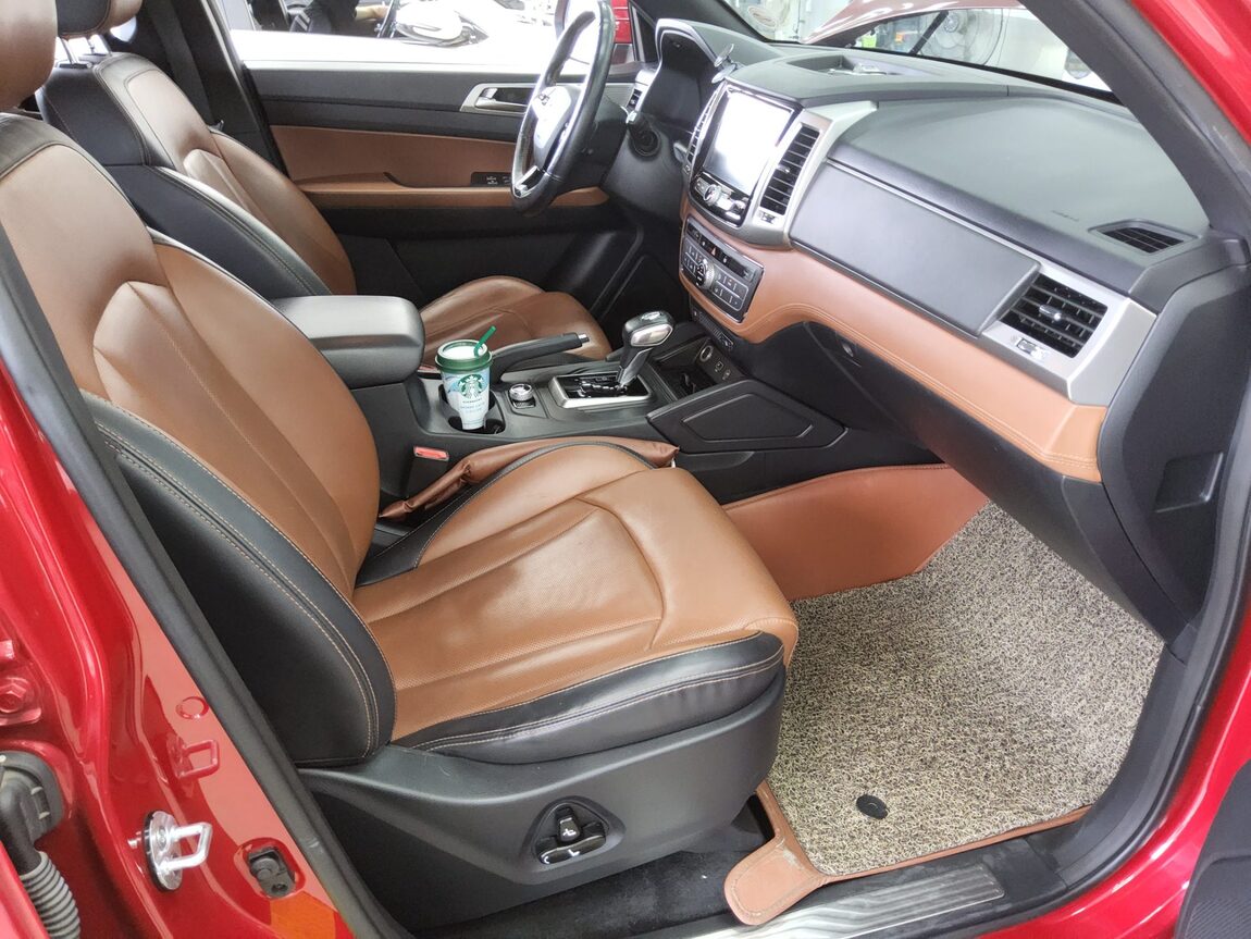 KG MOBILITY (SSANGYONG) REXTON SPORTS KHAN DIESEL 2.2 4WD PROFESSIONAL S 2019 - zdjęcie 14