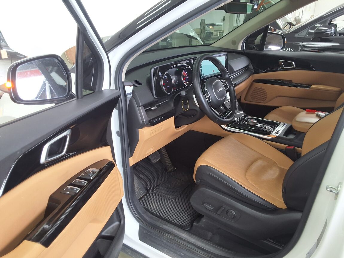 KIA NEW CARNIVAL (KA4) 9-SEATER DIESEL NOBLESSE 2023 - zdjęcie 10