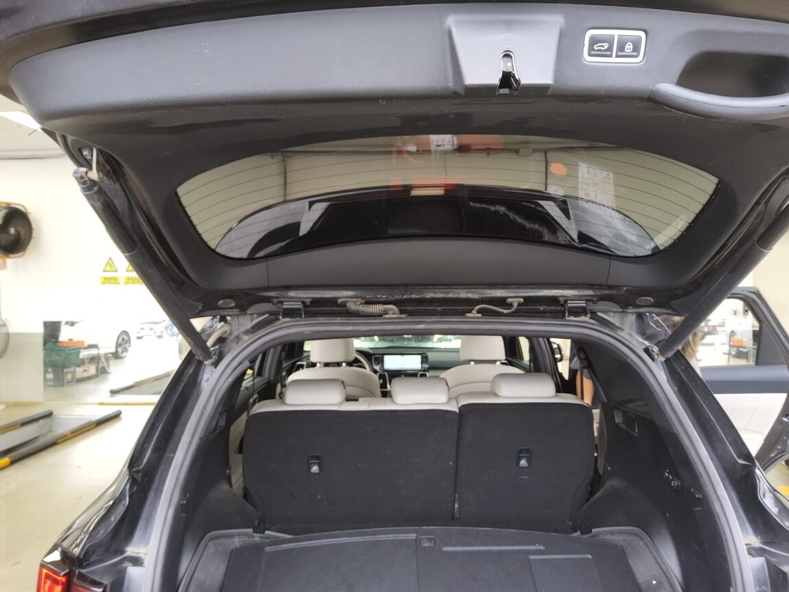 KIA NEW SORENTO HYBRID (MQ4) 1.6 HEV 2WD SIGNATURE 2023 - zdjęcie 15