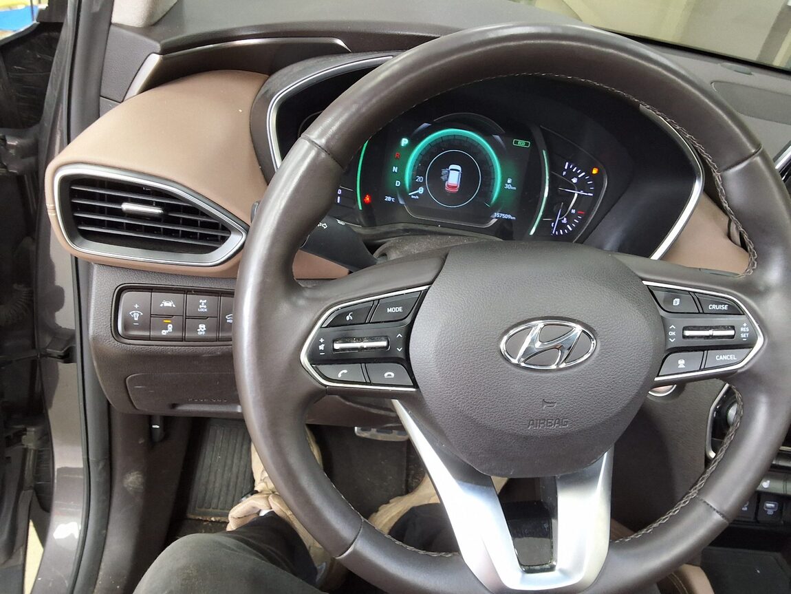 HYUNDAI SANTA FE (TM) R2.2 4WD PRESTIGE 2019 - zdjęcie 23