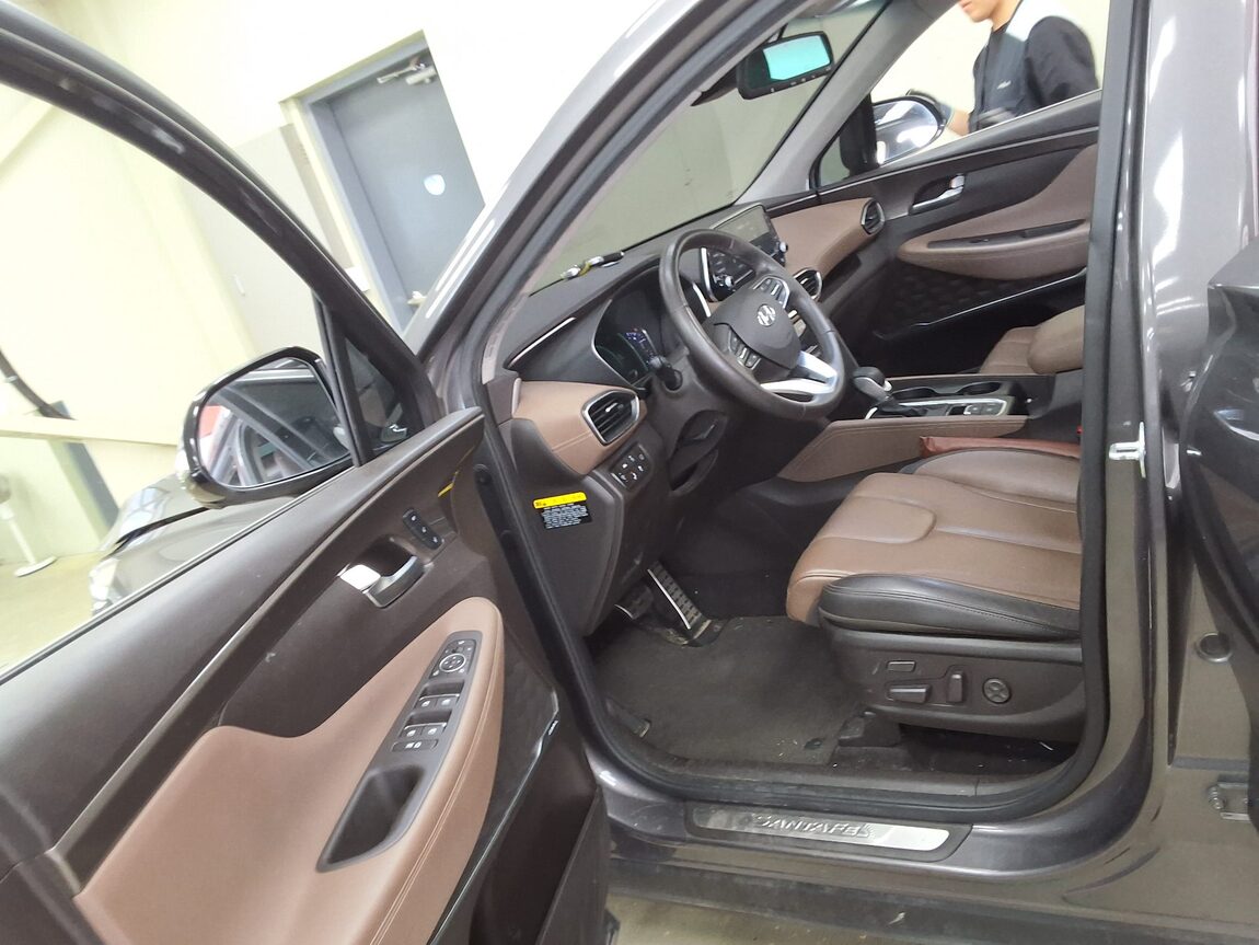 HYUNDAI SANTA FE (TM) R2.2 4WD PRESTIGE 2019 - zdjęcie 11
