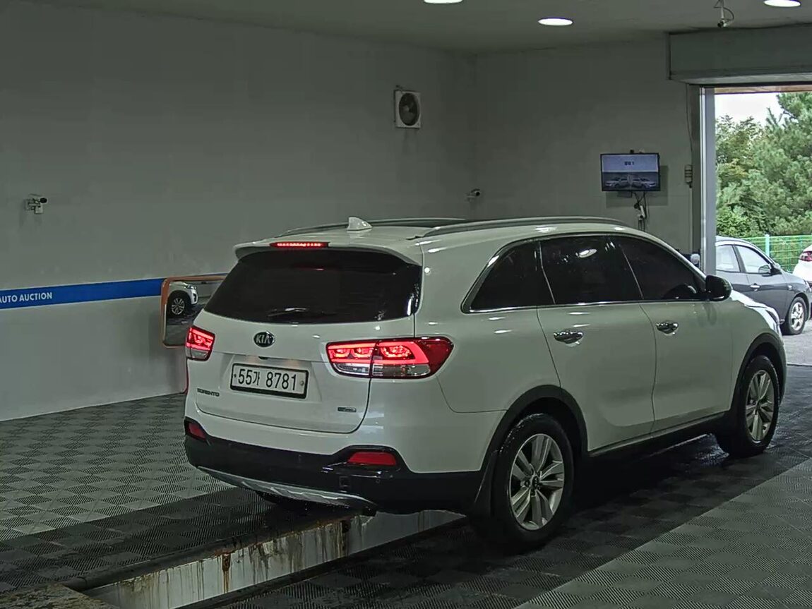 KIA ALL NEW SORENTO R2.0 2WD PRESTIGE 2017 - zdjęcie 5