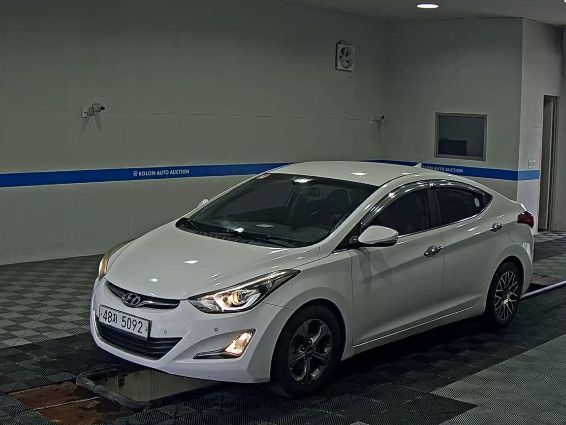 HYUNDAI THE NEW AVANTE MD 1.6 GDi MODERN 2015 - zdjęcie 2