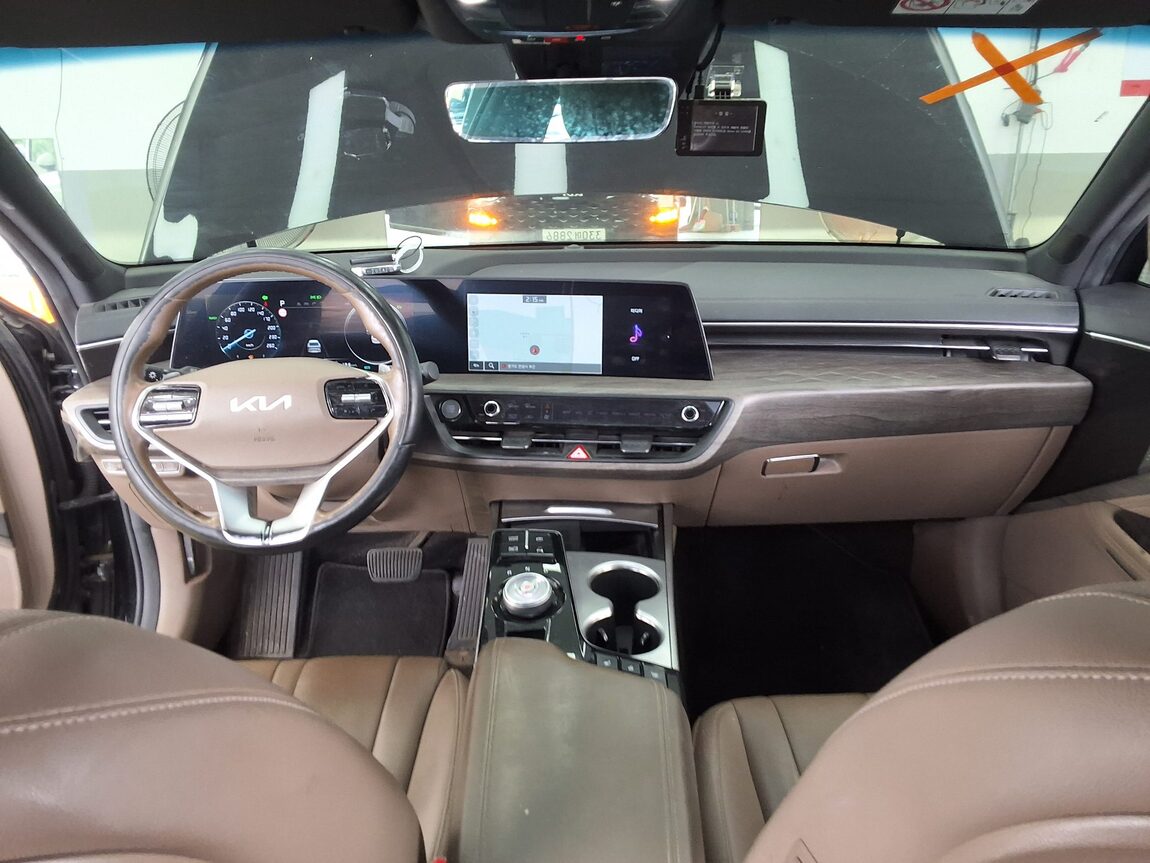 KIA K8 HYBRID HEV NOBLESSE 2023 - zdjęcie 12