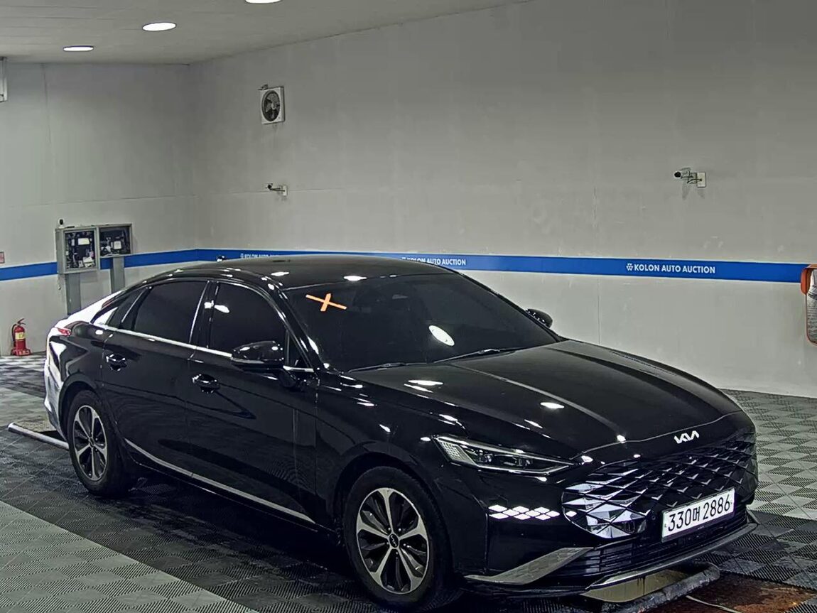 KIA K8 HYBRID HEV NOBLESSE 2023 - zdjęcie 3