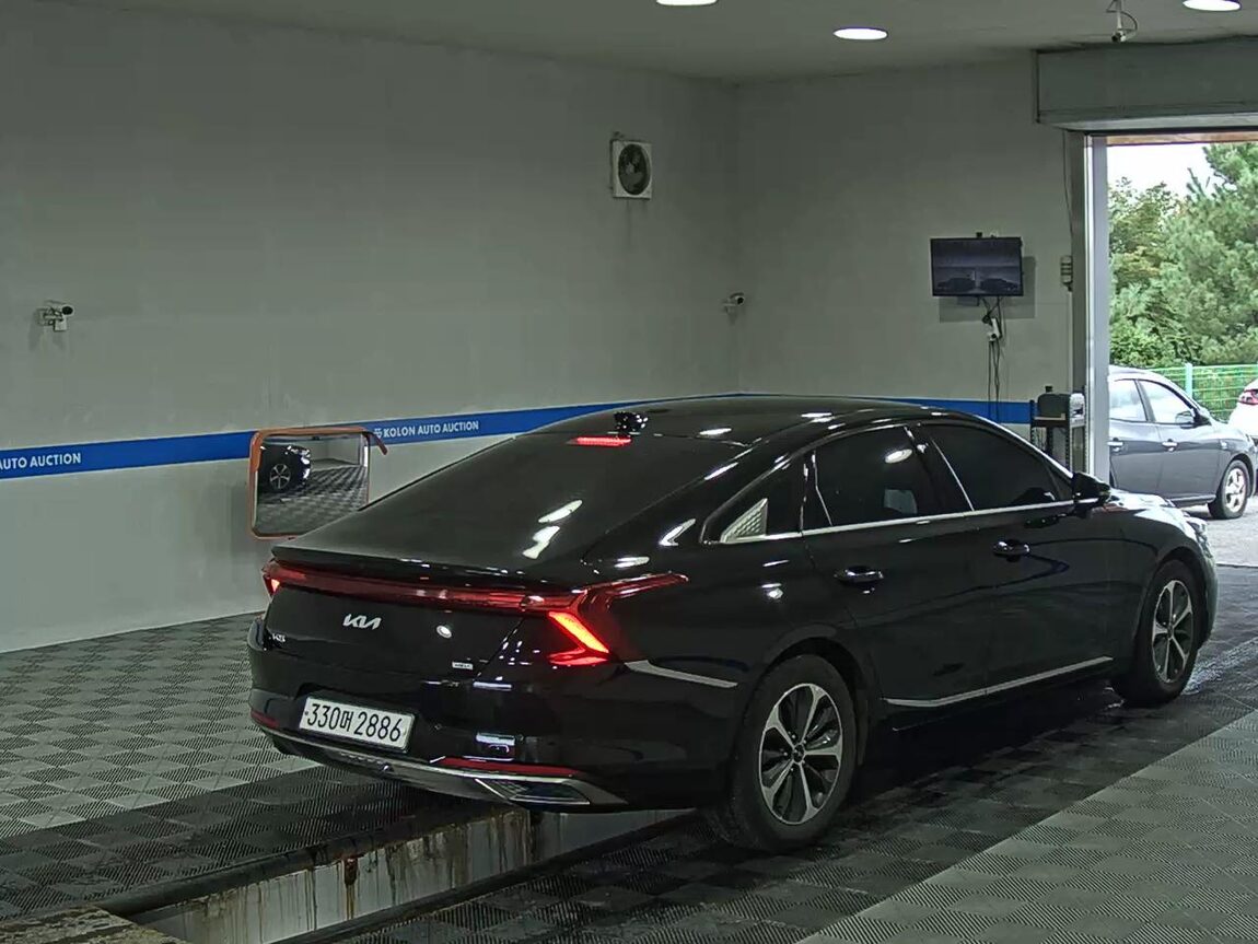 KIA K8 HYBRID HEV NOBLESSE 2023 - zdjęcie 5