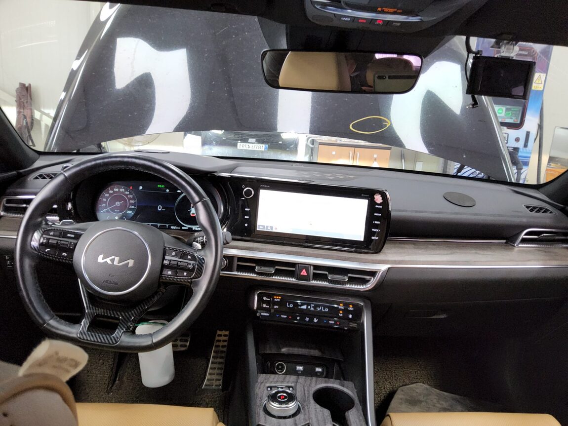 KIA NEW K5 (DL3) 1.6 GASOLINE TURBO NOBLESSE 2022 - zdjęcie 11