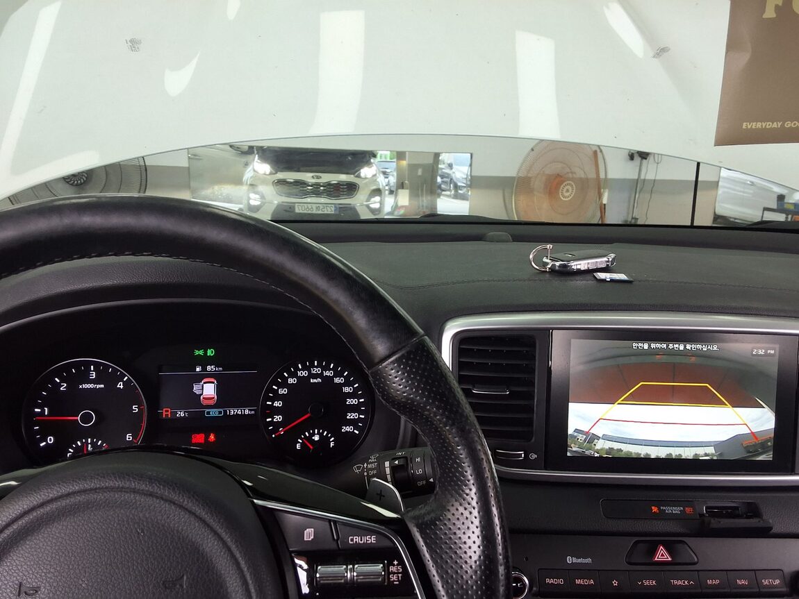 KIA SPORTAGE THE BOLD R2.0 DIESEL 2WD PRESTIGE 2021 - zdjęcie 19