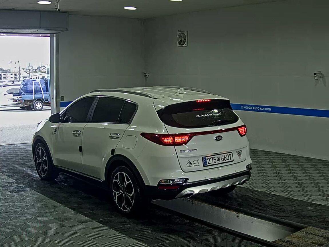 KIA SPORTAGE THE BOLD R2.0 DIESEL 2WD PRESTIGE 2021 - zdjęcie 6