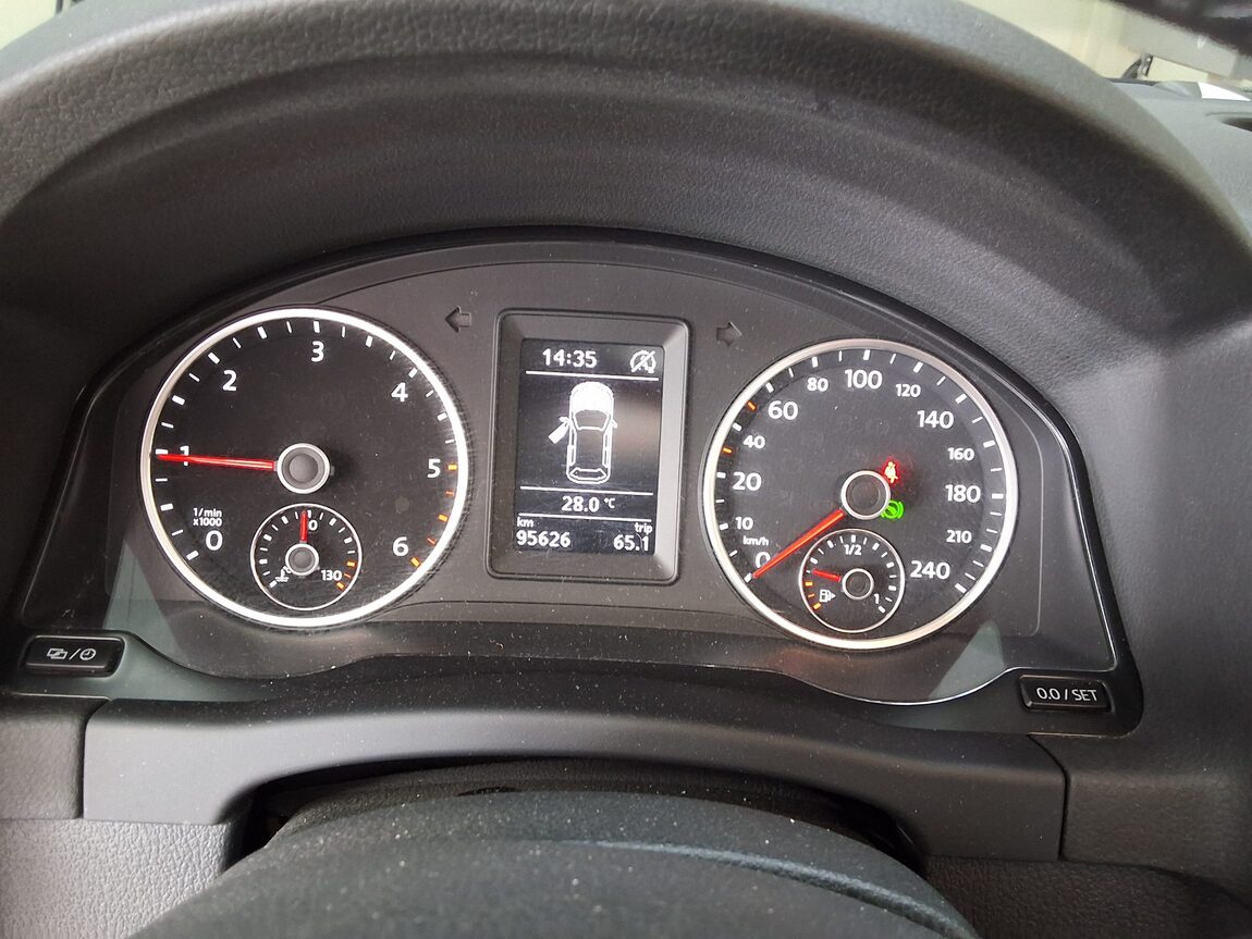 VOLKSWAGEN TIGUAN (2ND GEN) 2.0 TDI 2016 - zdjęcie 10