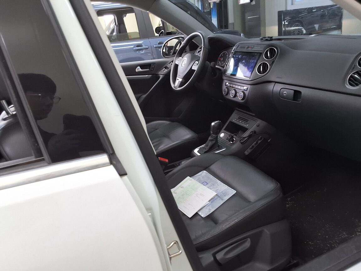 VOLKSWAGEN TIGUAN (2ND GEN) 2.0 TDI 2016 - zdjęcie 15