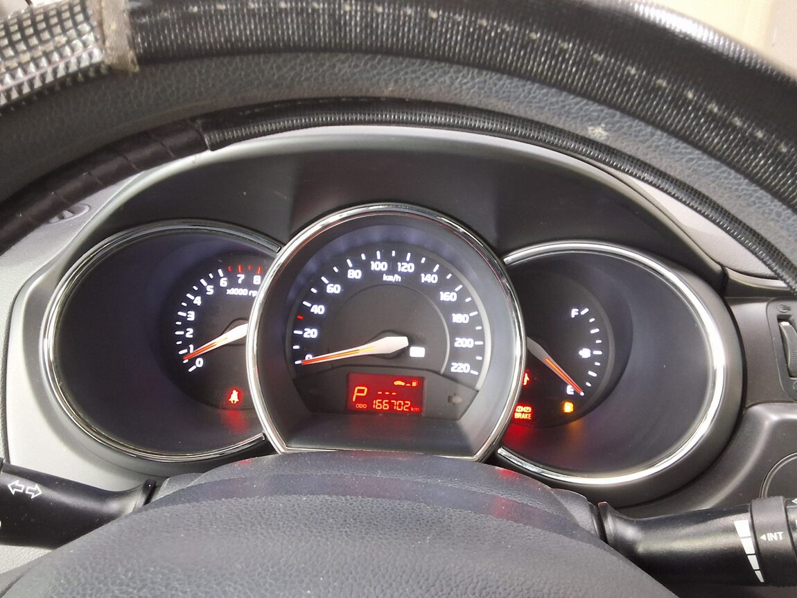 KIA ALL NEW PRIDE 4-DOOR 1.4 MPI DELUXE 2012 - zdjęcie 10