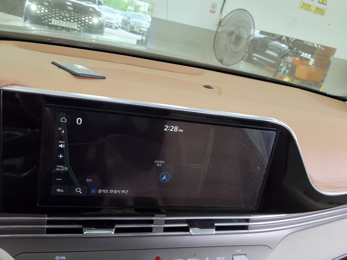 HYUNDAI THE NEW GRANDEUR IG HYBRID 2.4 HEV CALLIGRAPHY 2020 - zdjęcie 18