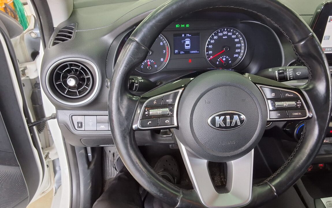 KIA ALL NEW K3 1.6 GASOLINE LUXURY 2020 - zdjęcie 17