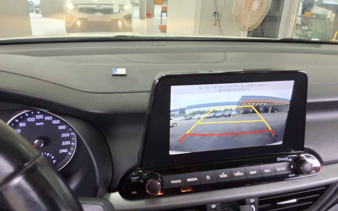 KIA ALL NEW K3 1.6 GASOLINE LUXURY 2020 - zdjęcie 19