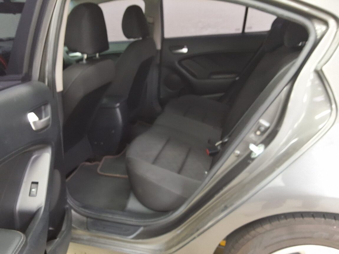 KIA K3 1.6 GDI DELUXE 2013 - zdjęcie 13
