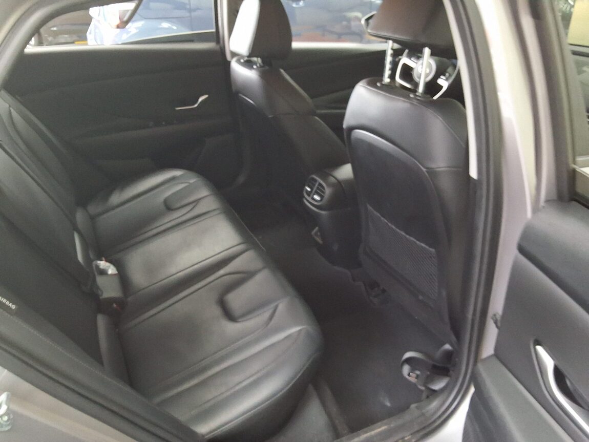 HYUNDAI THE NEW AVANTE (CN7) GASOLINE 1.6 MODERN 2025 - zdjęcie 14